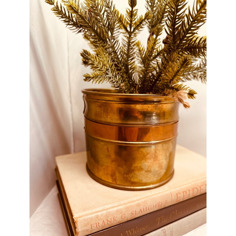 Vintage Brass and Copper Planter Small Two Tone Metal Bucket Decorative Pot - Picture 3 of 7